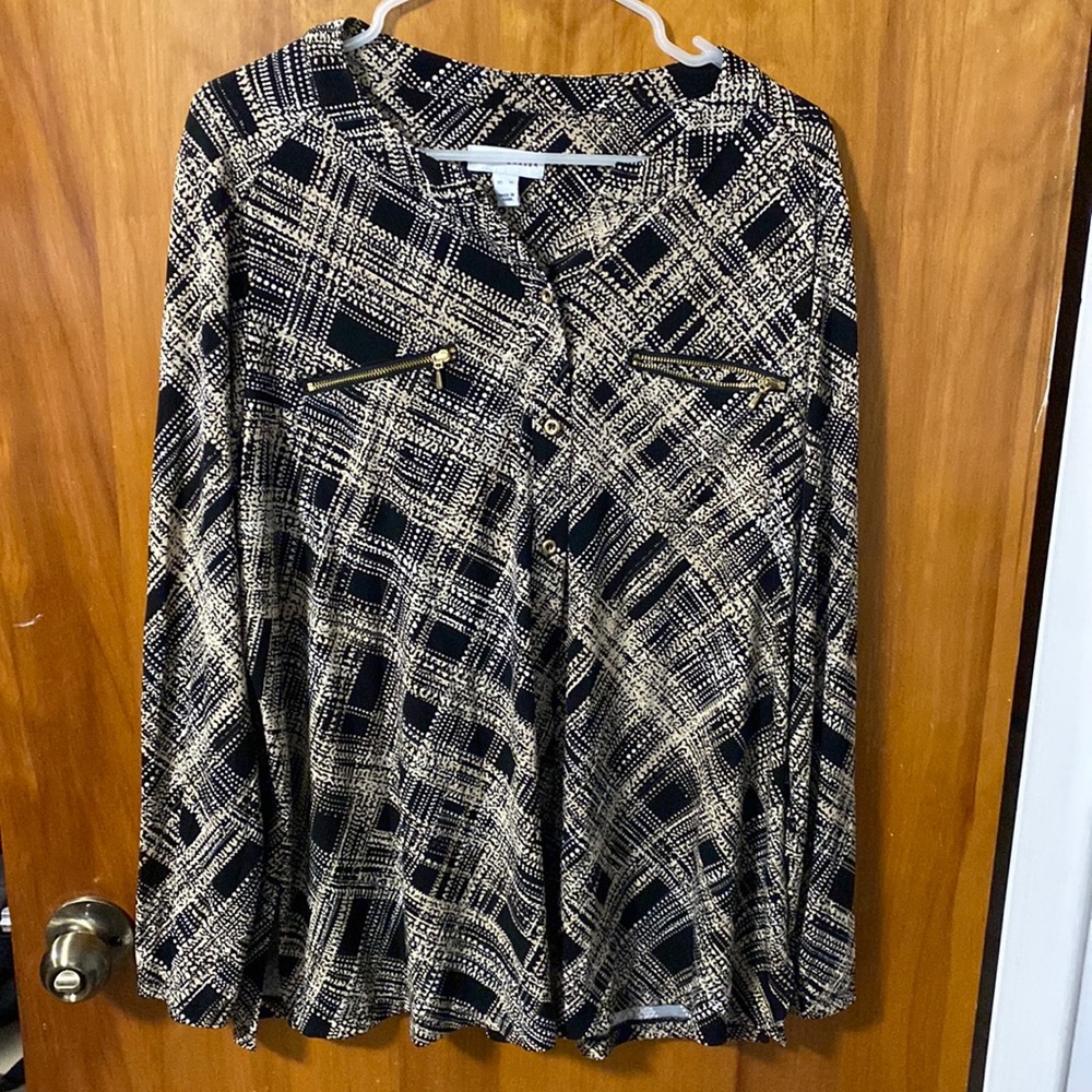 Women shirt